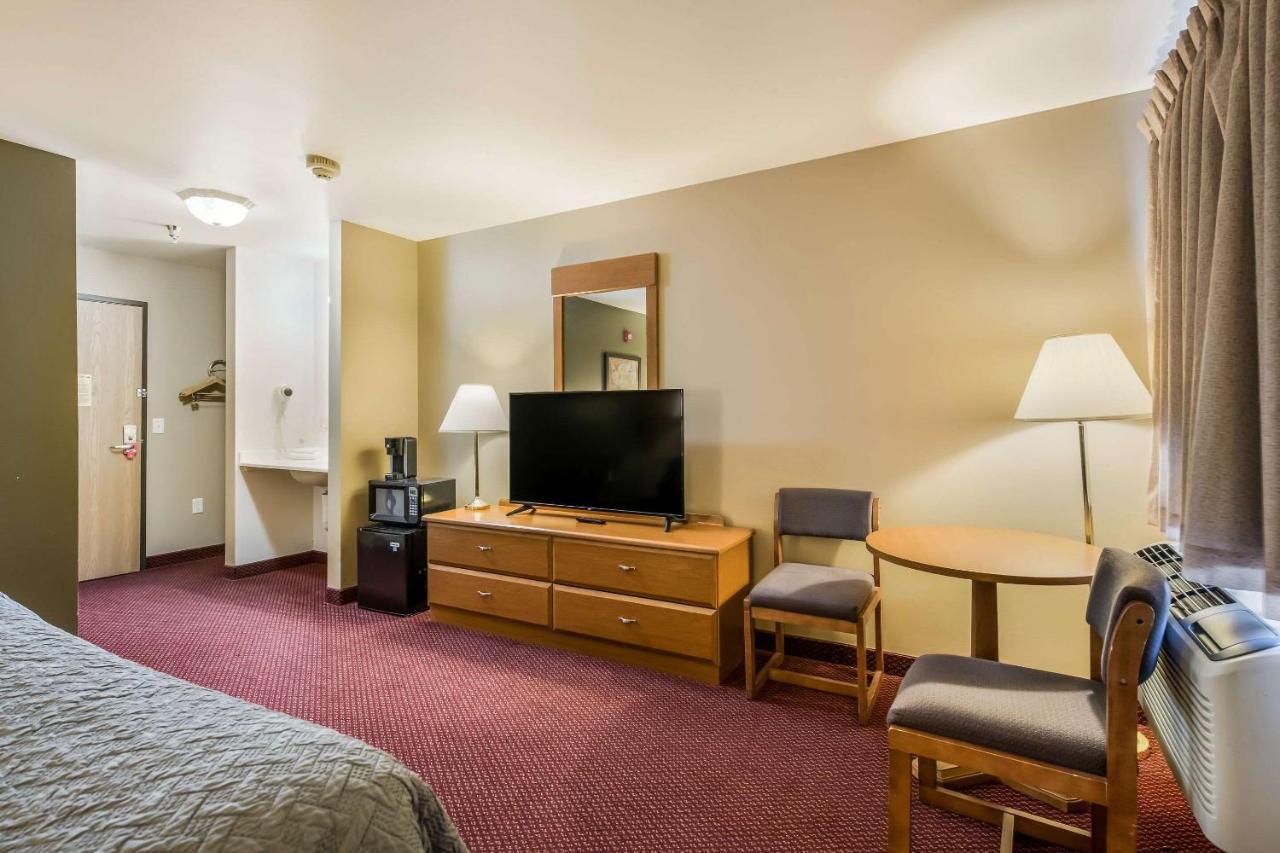 Econo Lodge Rice Lake Ngoại thất bức ảnh
