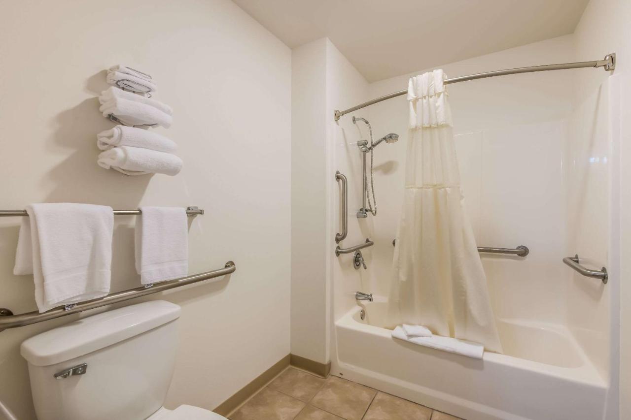 Econo Lodge Rice Lake Ngoại thất bức ảnh