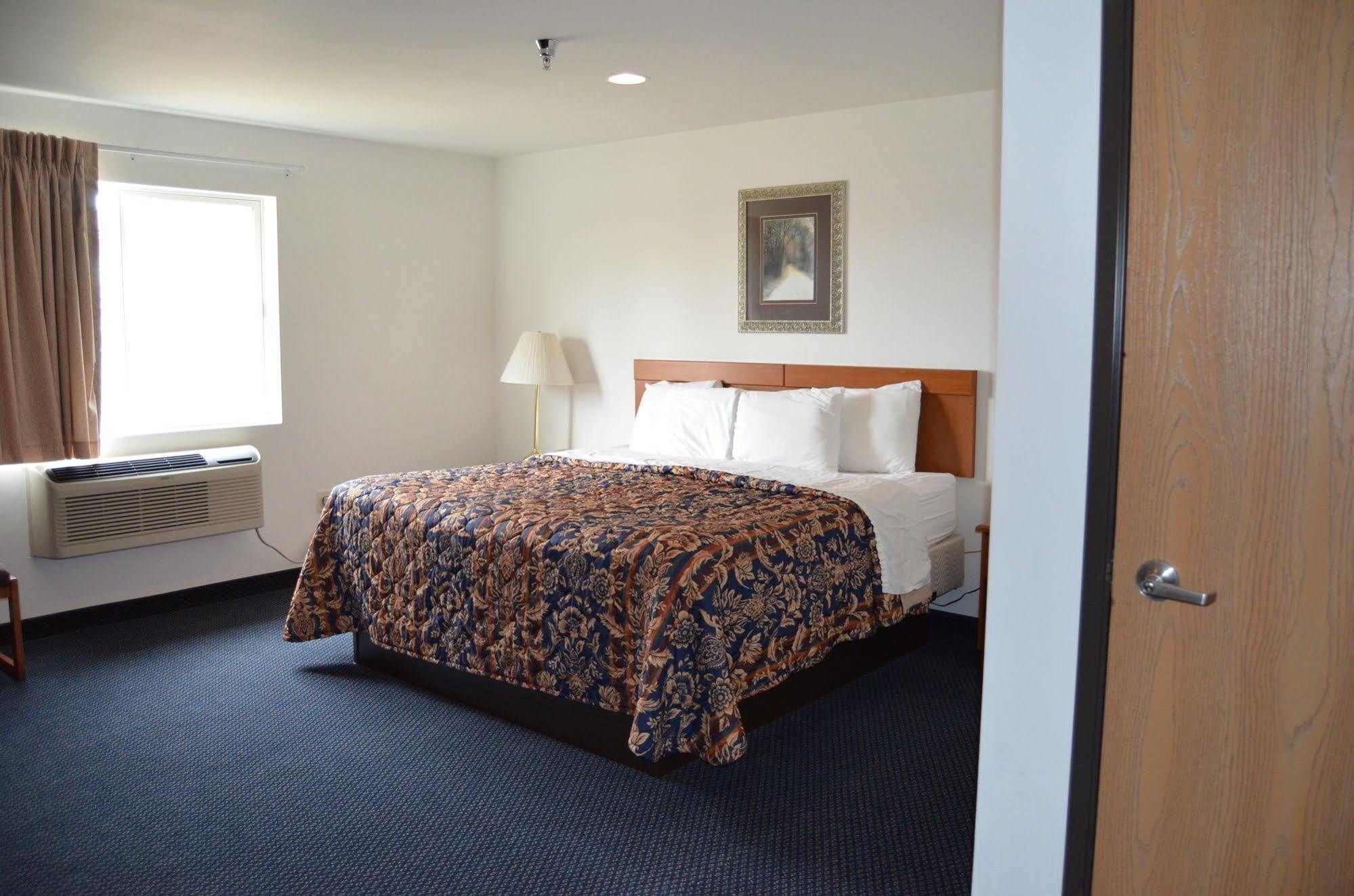 Econo Lodge Rice Lake Ngoại thất bức ảnh