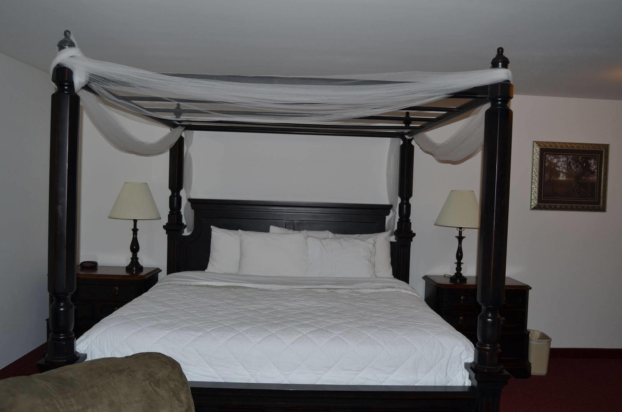 Econo Lodge Rice Lake Ngoại thất bức ảnh