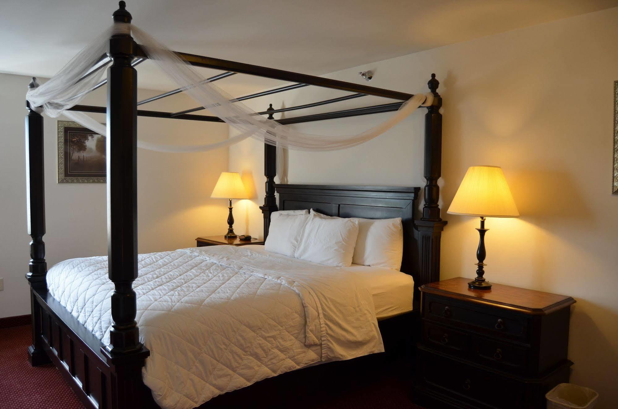 Econo Lodge Rice Lake Ngoại thất bức ảnh